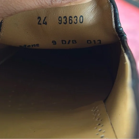 Johnston & Murphy Rich Brown Leather Tassel Loafers - Picture 5 of 8